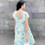Đầm hoa cổ vuông kiểu tầng xinh xắn 